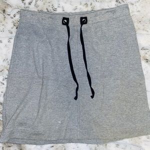 ANN TAYLOR - LOFT SWEATSKIRT